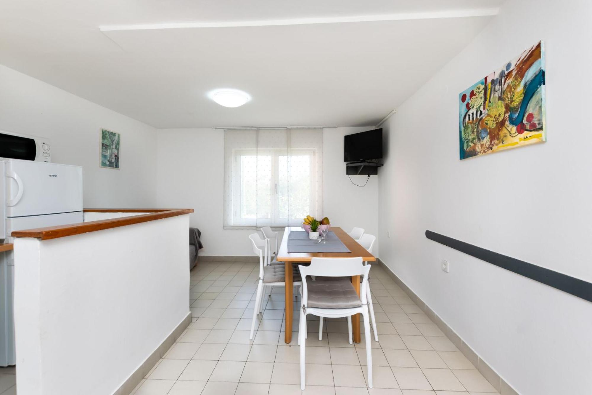 Apartments Anica F Lopar Eksteriør billede